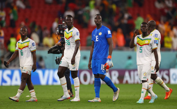 Qatar 2022 - Group A - Senegal v Netherlands - Al Thumama Stadium, Doha, Qatar - November 21, 2022 Senegal's Edouard Mendy and teammates look dejected after the match 
