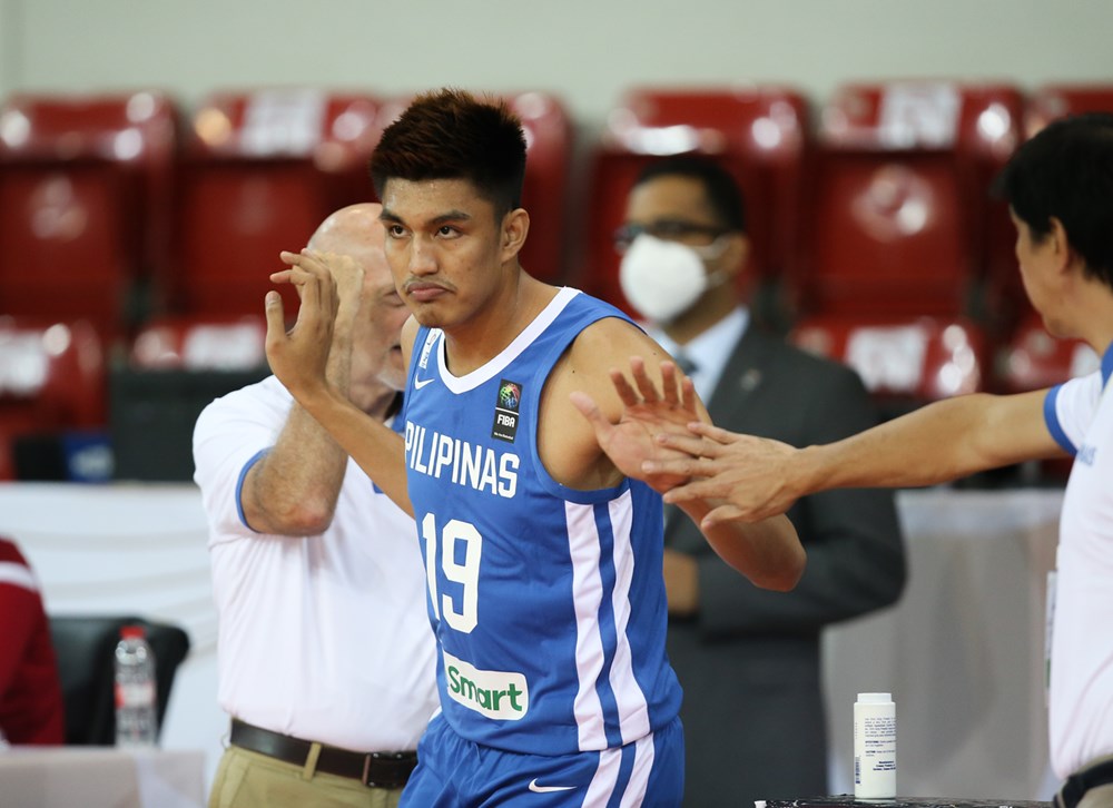 Kemark Cariño durante su paso por Gilas Pilipinas.  –BALONCESTO FIBA
