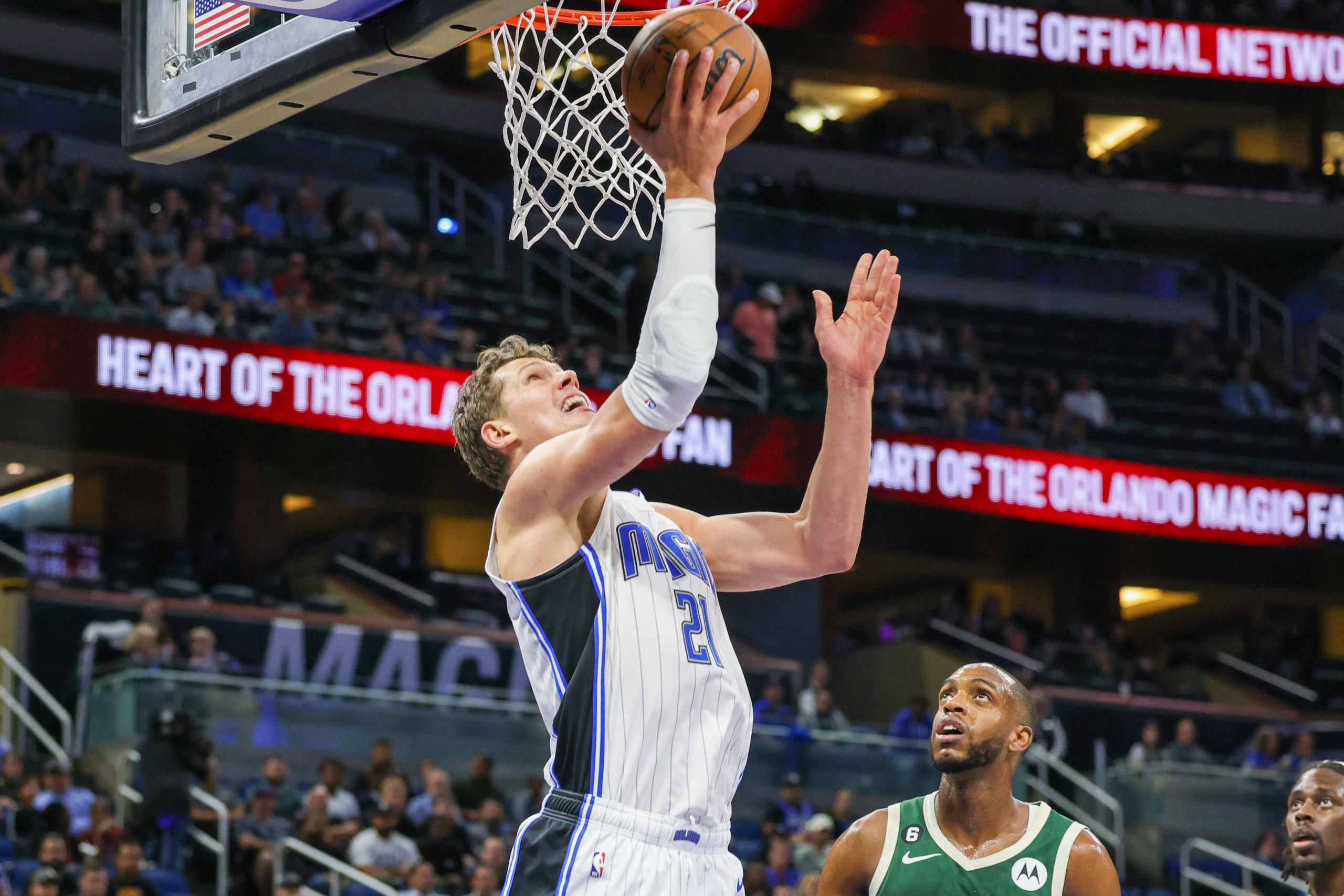 Orlando Magic center Moritz Wagner (21) goes to the basket during the first quarter against the Milwaukee Bucks at Amway Center.