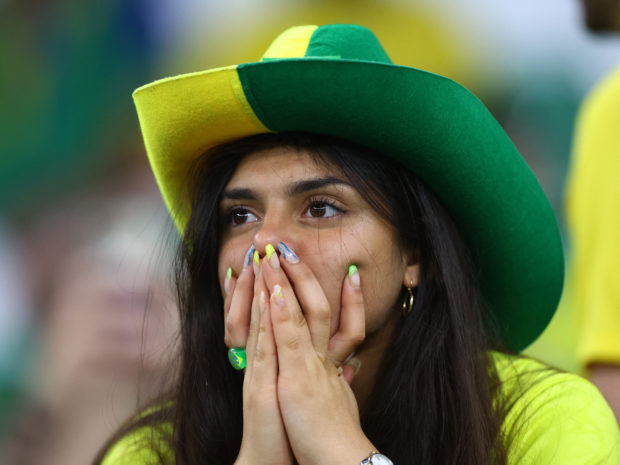 Penderitaan dan kemarahan untuk Brasil saat favorit Piala Dunia tersingkir