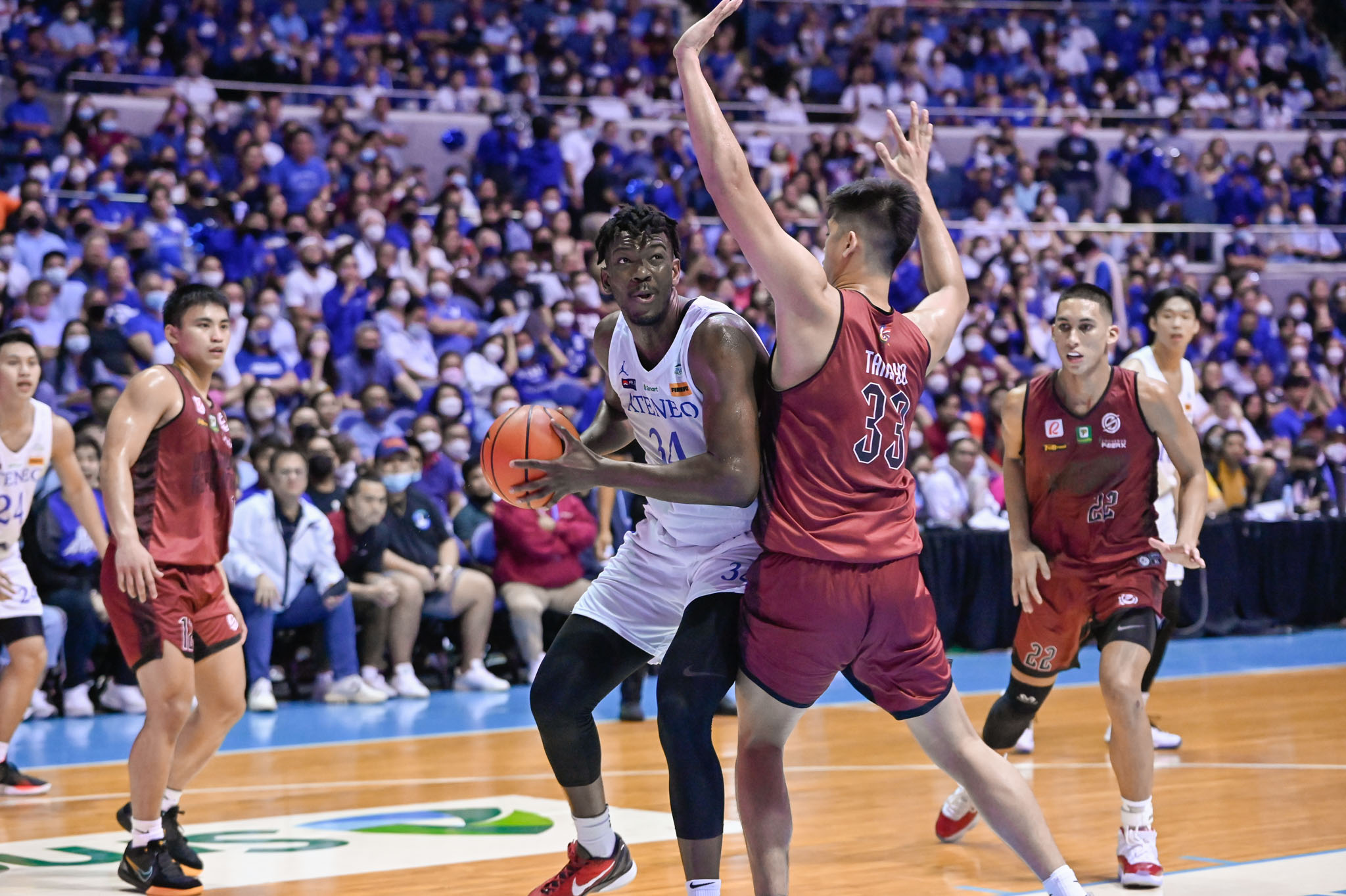 Ateneo's Ange Koaume leads Blue Eagles to Game 2 victory in the UAAP Season 85 men's basketball finals. –UAAP PHOTO