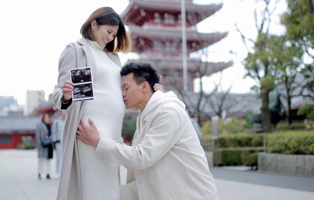 Ginebra star Scottie Thompson and his wife Jinkee during a photoshoot in Japan