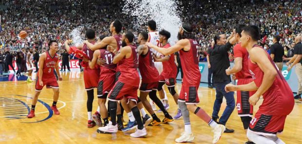 Barangay Ginebra celebratesat the buzzer after dismantling Bay Area in Game 7 of the Commissioner’s Cup Finals. —AUGUST DELA CRUZ