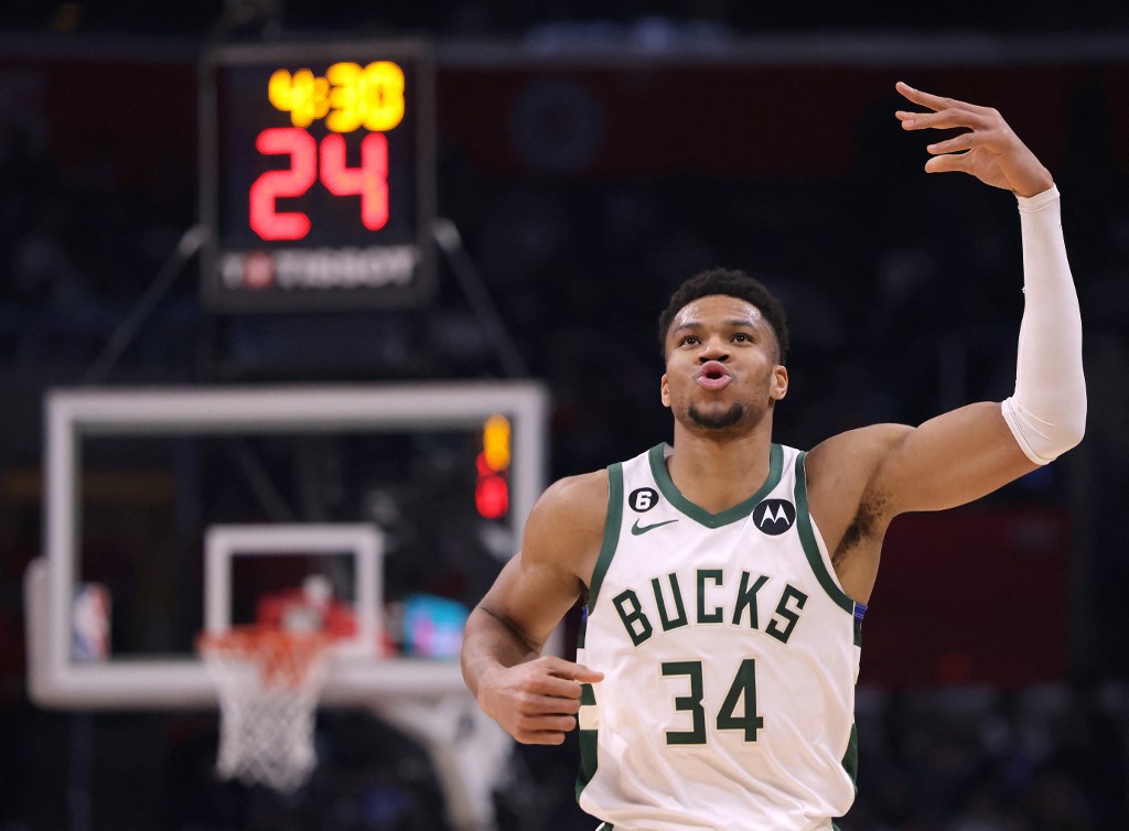 Giannis Antetokounmpo #34 of the Milwaukee Bucks celebrates his basket during a 119-106 win over the LA Clippers at Crypto.com Arena on February 10, 2023 in Los Angeles, California.