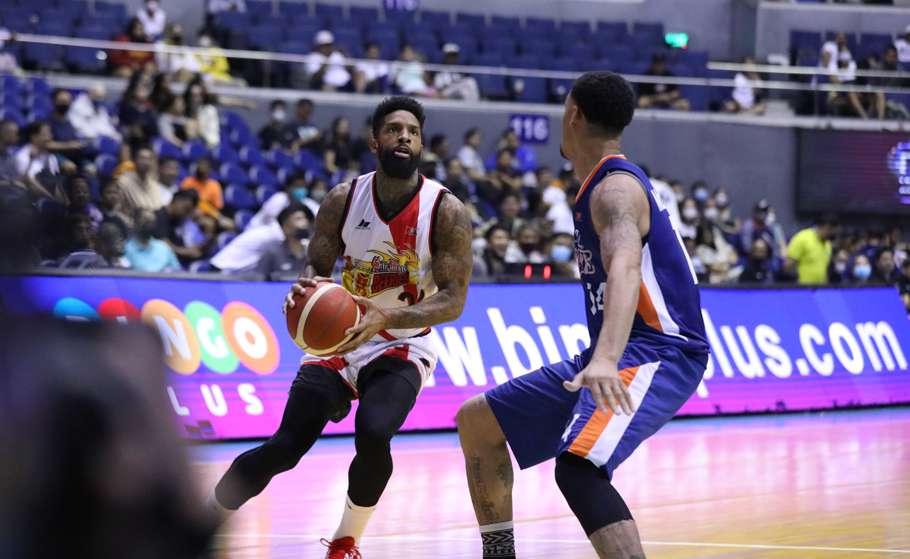 San Miguel import Cam Clark in the PBA Governors' Cup. –PBA IMAGES
