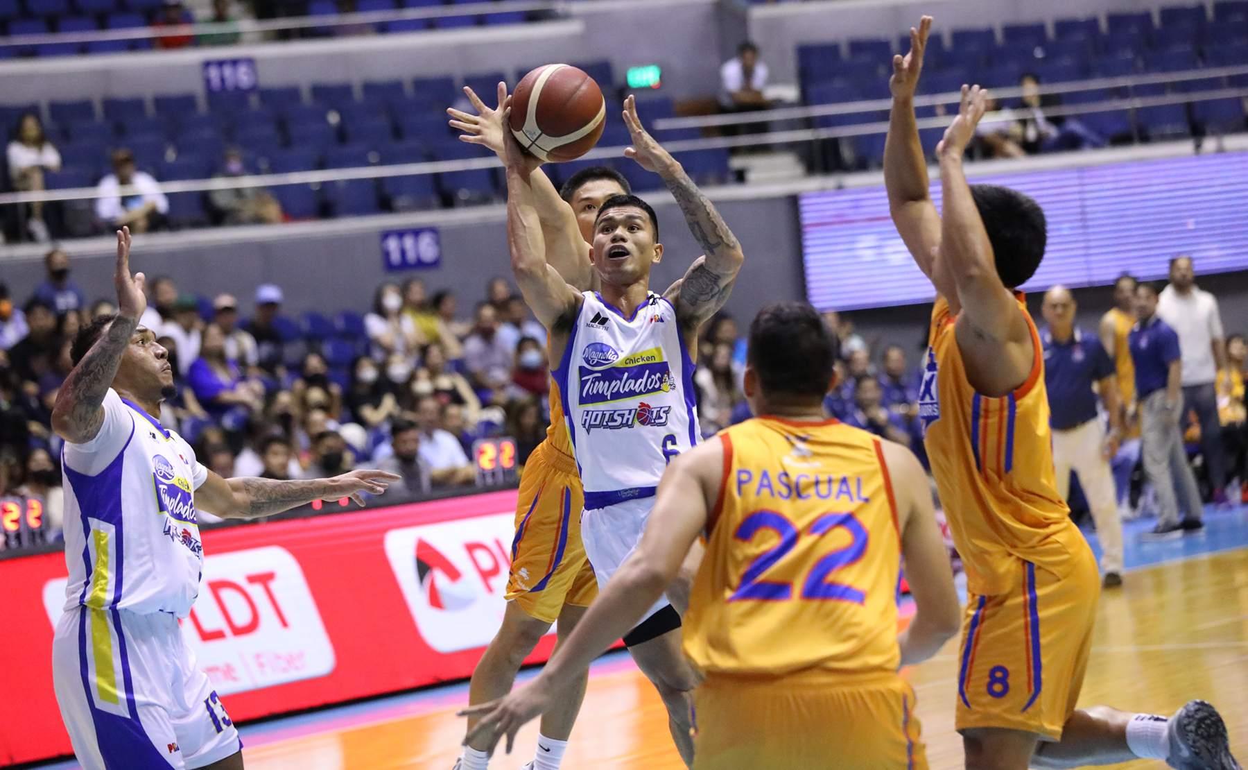 Magnolia guard Jio Jalalon in the PBA Governors' Cup. –PBA IMAGES