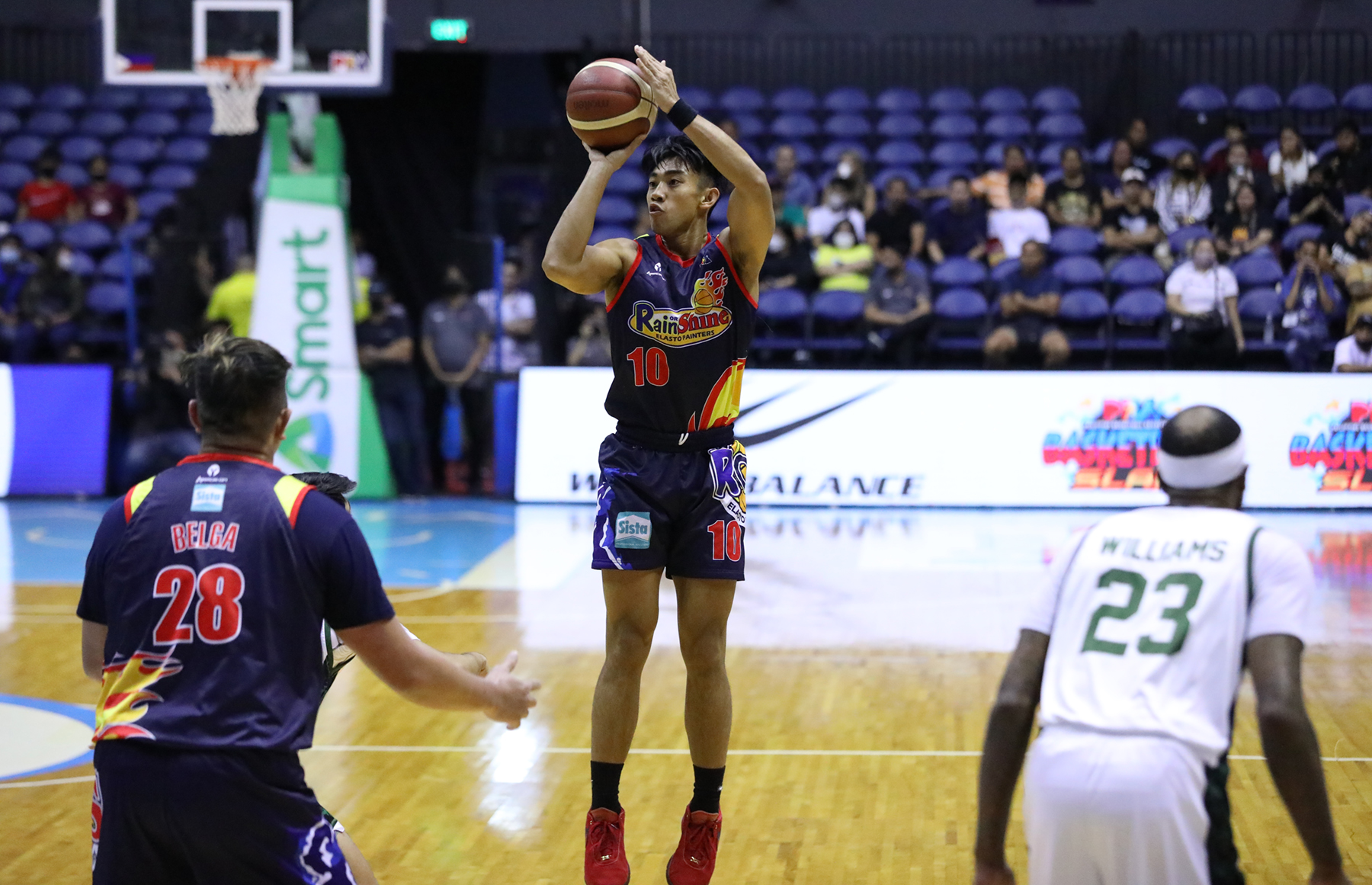 Rain or Shine's rookie Shaun Ildefonso in the PBA Governors' Cup. –PBA IMAGES