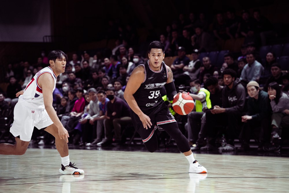 Jericho Cruz de Guam en los Clasificatorios de la Copa Asia Fiba 2025.  –BALONCESTO FIBA