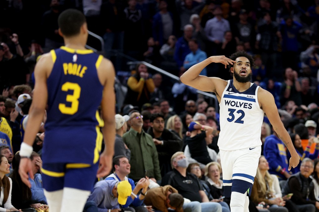 NBA: Karl-Anthony Towns’ late triple lifts Timberwolves over Warriors