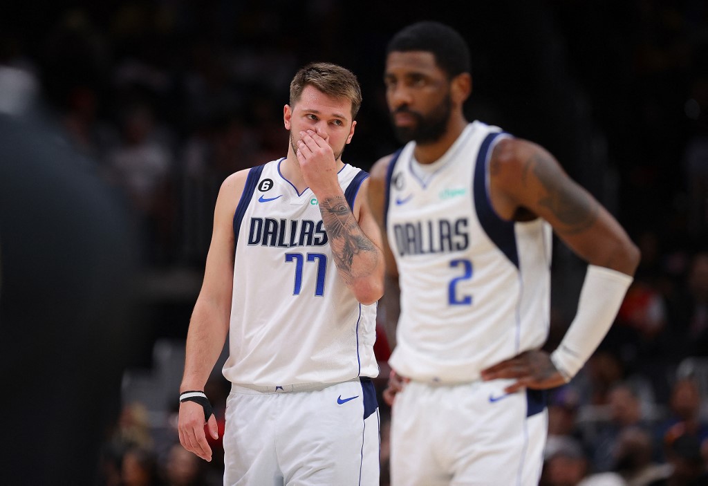 Kyrie Irving agrees to stay with Mavs, Doncic on a $126 million, 3-year  deal, AP source says