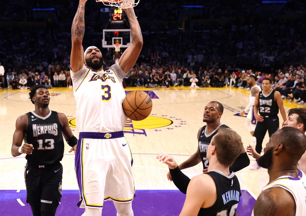 Lakers look to grab commanding 3-1 series lead vs. Grizzlies