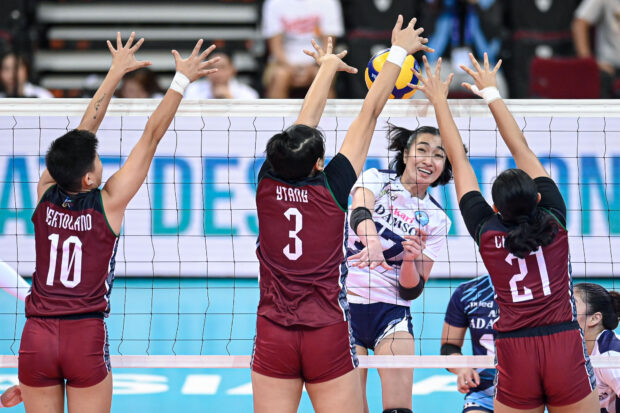 Adamson Lady Falcons' Lucille Almonte. –UAAP PHOTO