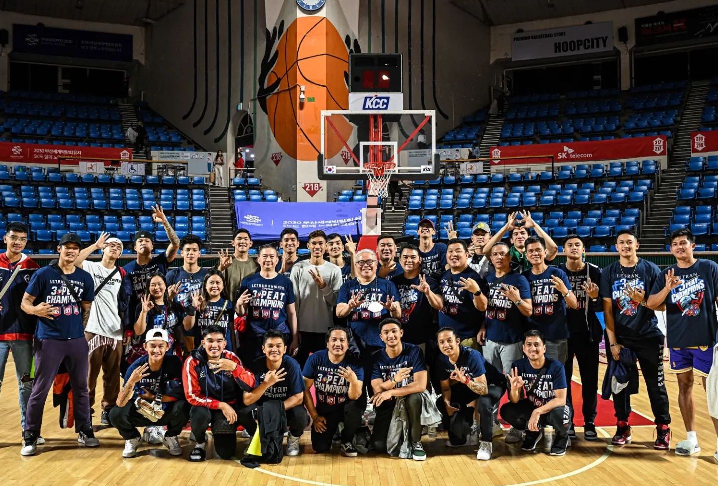 Letran Knights visit Rhenz Abando during a road game in Seoul in the KBL Finals.  —ANYANG KGC PHOTO