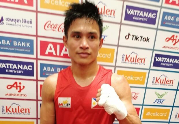 Ian Clark Bautista delivers' Philippines first gold in boxing. –JUNE NAVARRO