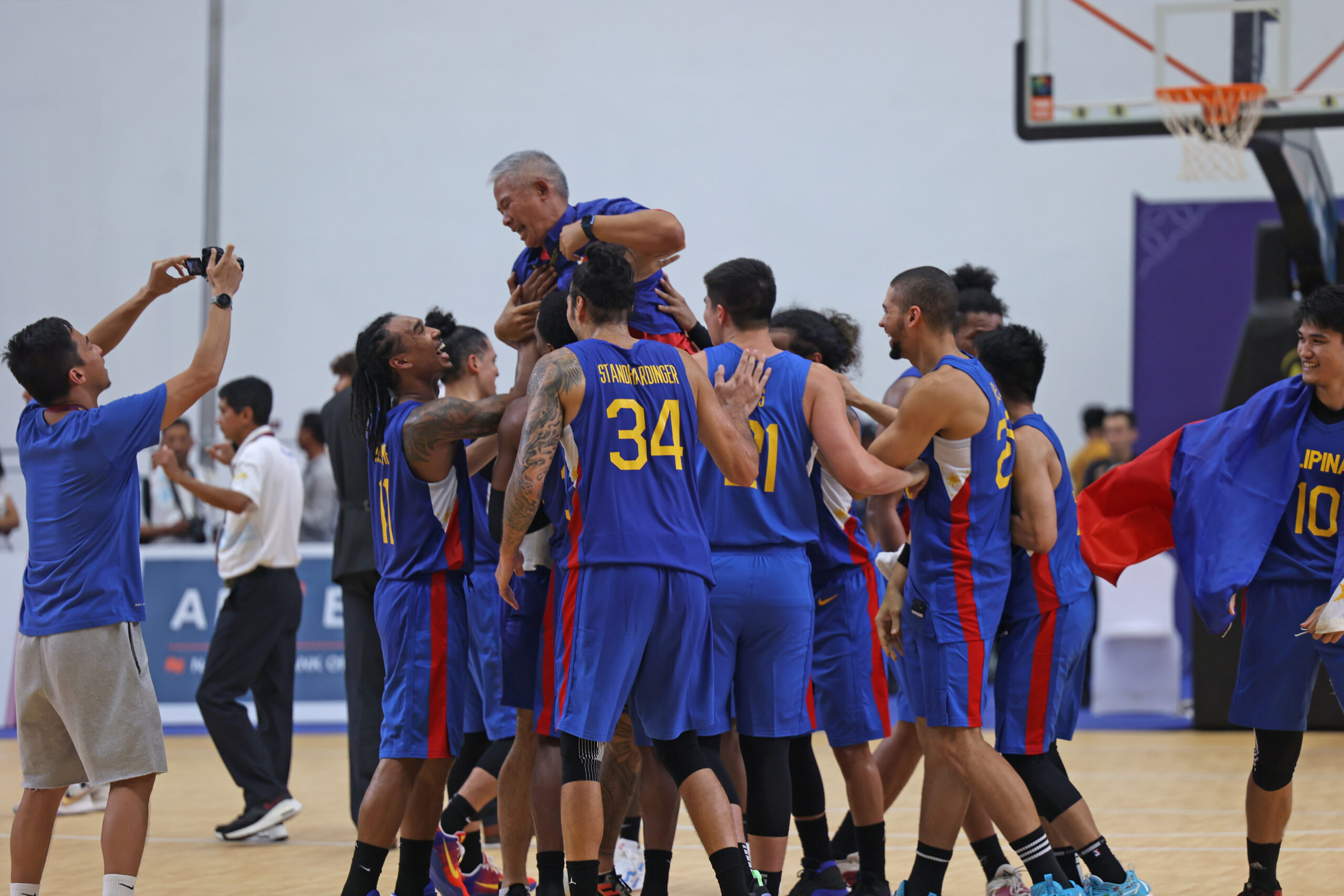 Gilas coach Chot Reyes says Cambodia is his 'last' SEA Games Inquirer