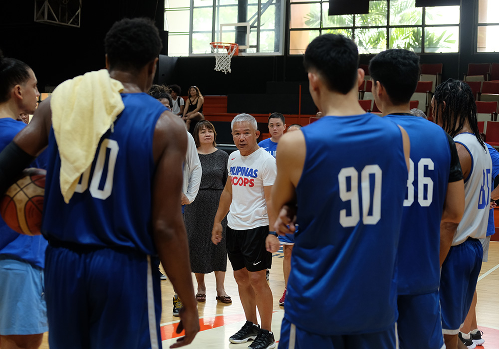 Gilas huddled one last time at Meralco Gym in Pasig City on Saturday, before its flight for Phnom Penh, Cambodia, where it will try to reclaim the gold medal in the 32nd Southeast Asian Games.