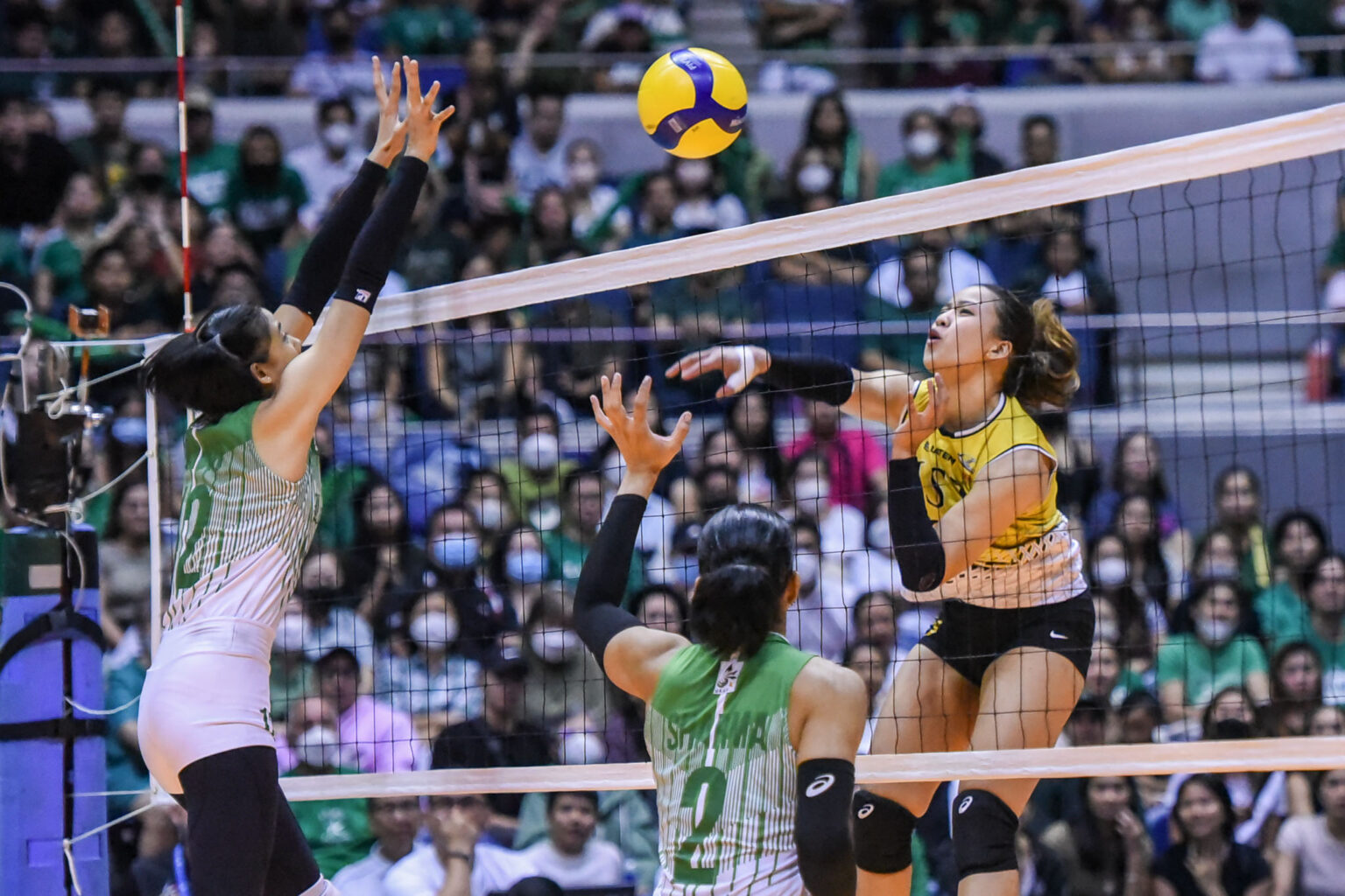 UST Star Eya Laure Mulls Future After UAAP Final Four Exit | Inquirer ...