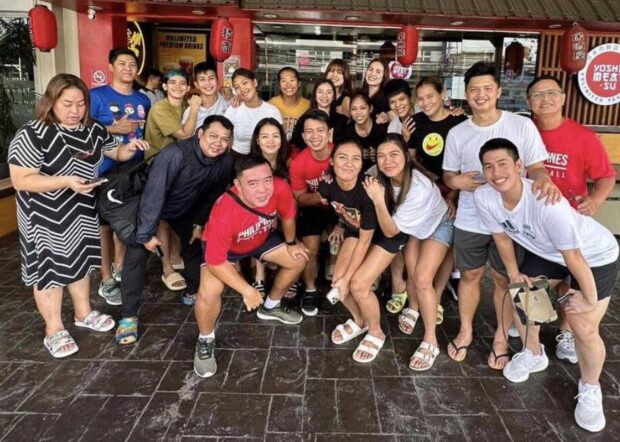 Creamline, with newest addition Bernadeth Pons, during a team lunch.