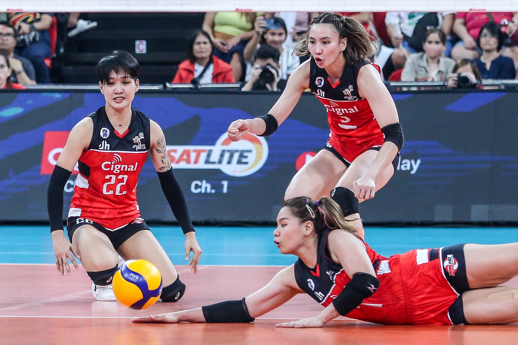 PVL: Ces Molina and Cignal Remain Optimistic about Finals Prospects Despite Loss to Creamline