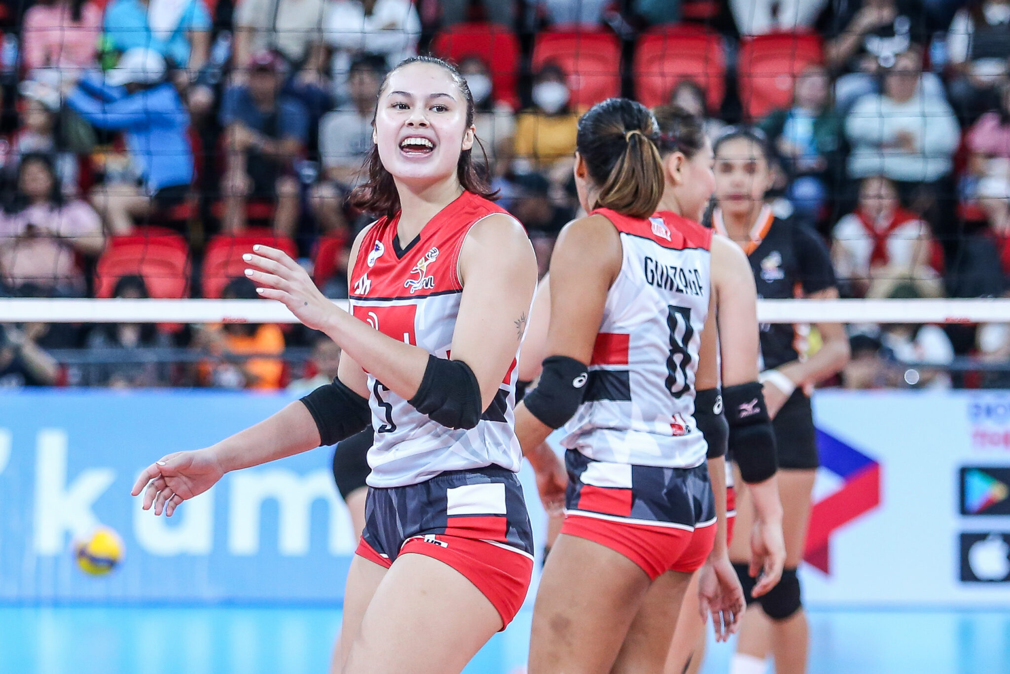 PVL: Embracing her role, Vanie Gandler shines for Cignal | Inquirer Sports