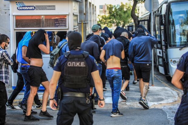 Greece croatia football violence