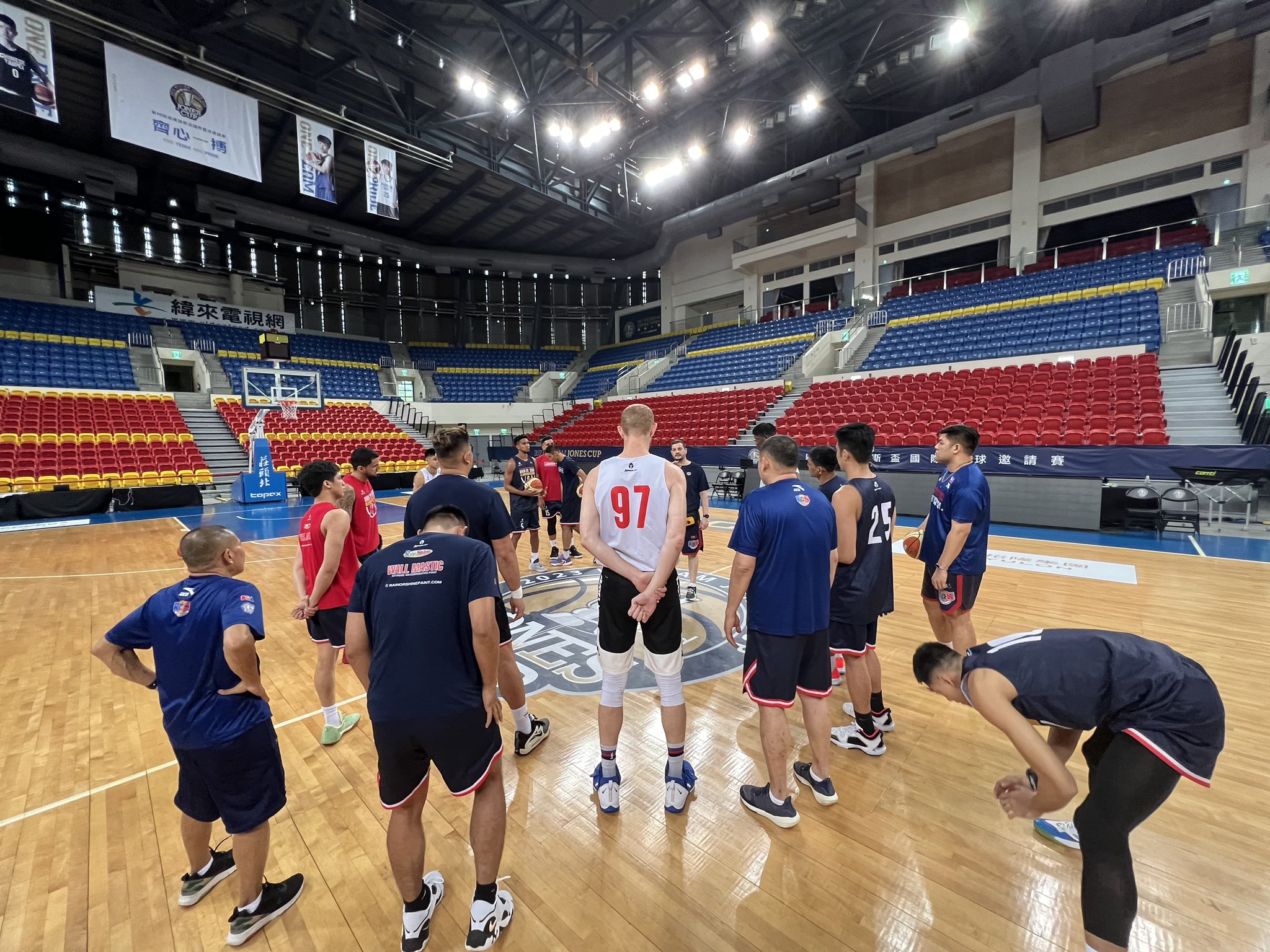 Rain or Shine holds first training in Taiwan ahead of Jones Cup games
