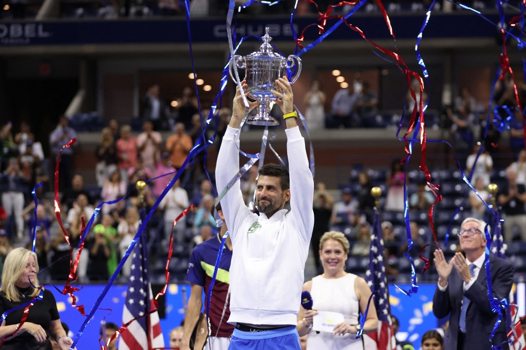 Novak Djokovic wins the US Open for his 24th Grand Slam title by beating  Daniil Medvedev – KXAN Austin