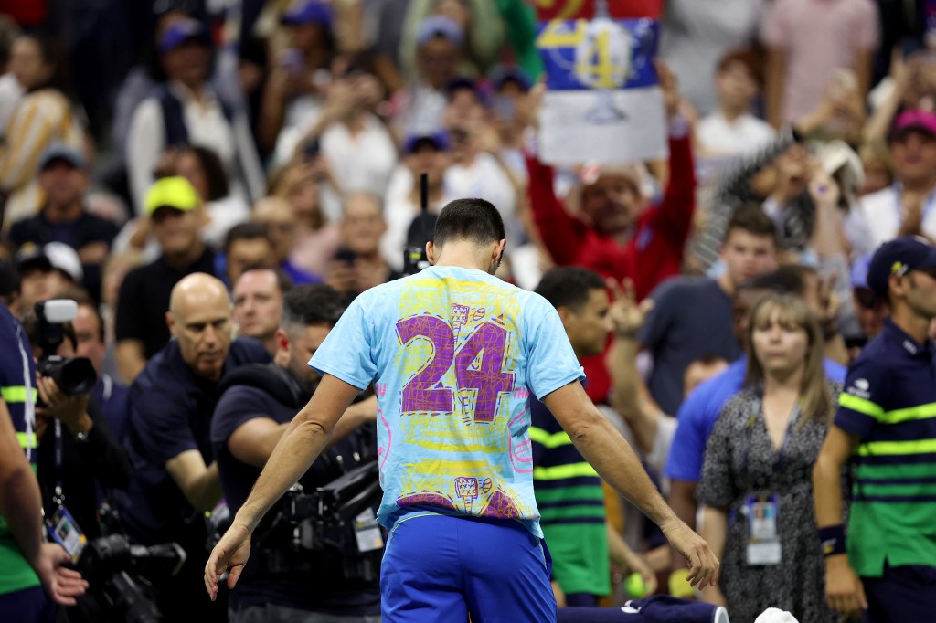 Djokovic Honors Kobe Bryant With 'Mamba Forever' Shirt - The New York Times