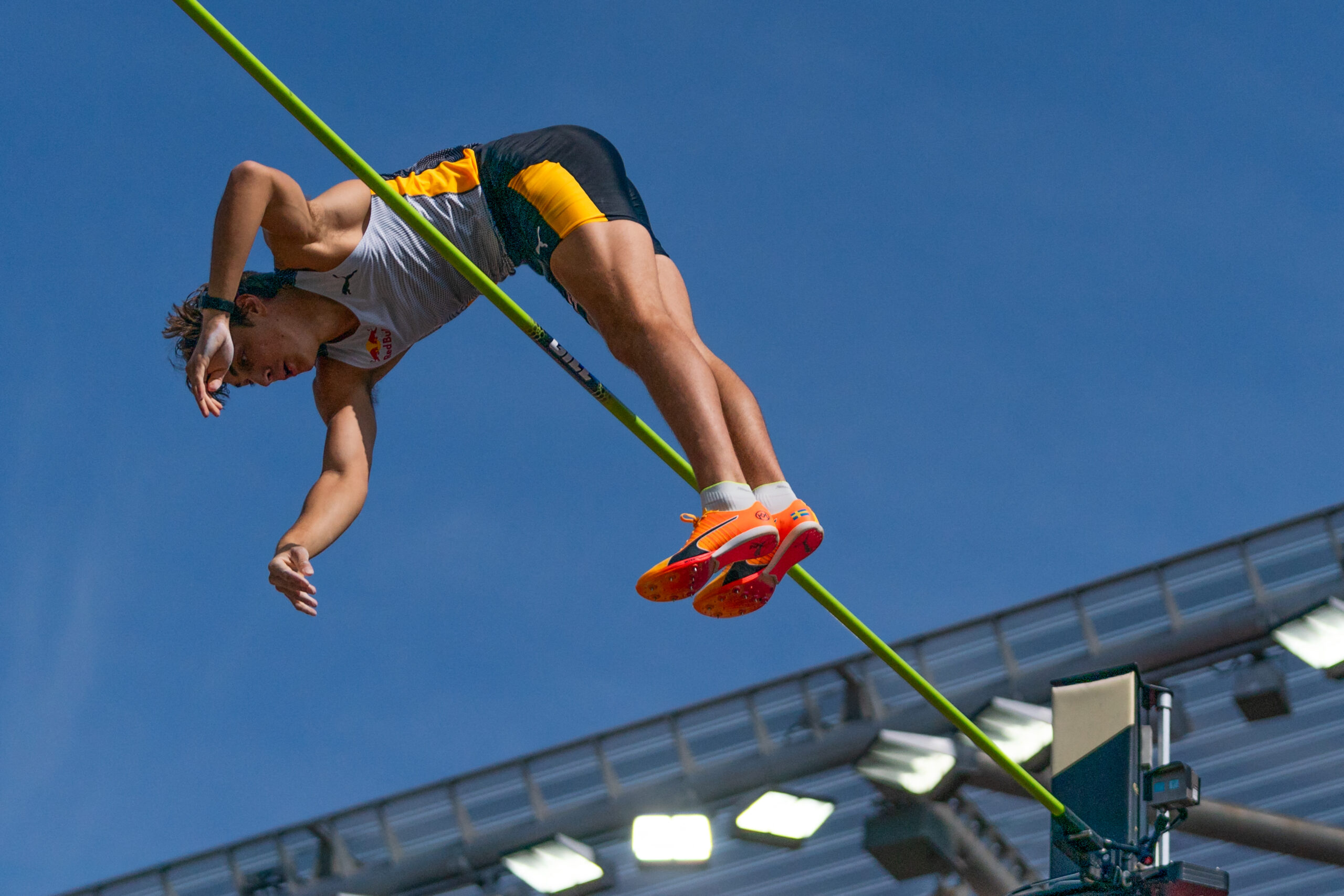     Armand Duplantis of Sweden competes in the men's pole vault during the 2023 Prefontaine Classic and Wanda Diamond League Finals at Hayward Field on September 17, 2023 in Eugene, Oregon. 