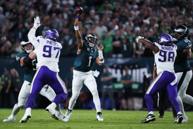 Philadelphia Eagles 24, Minnesota Vikings 7: Vikings flop in prime