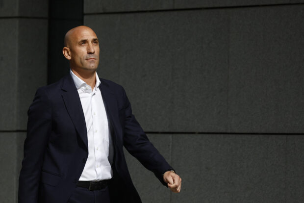 Spanish ex-FA chief Rubiales has been given a three-year ban over the kissing scandal