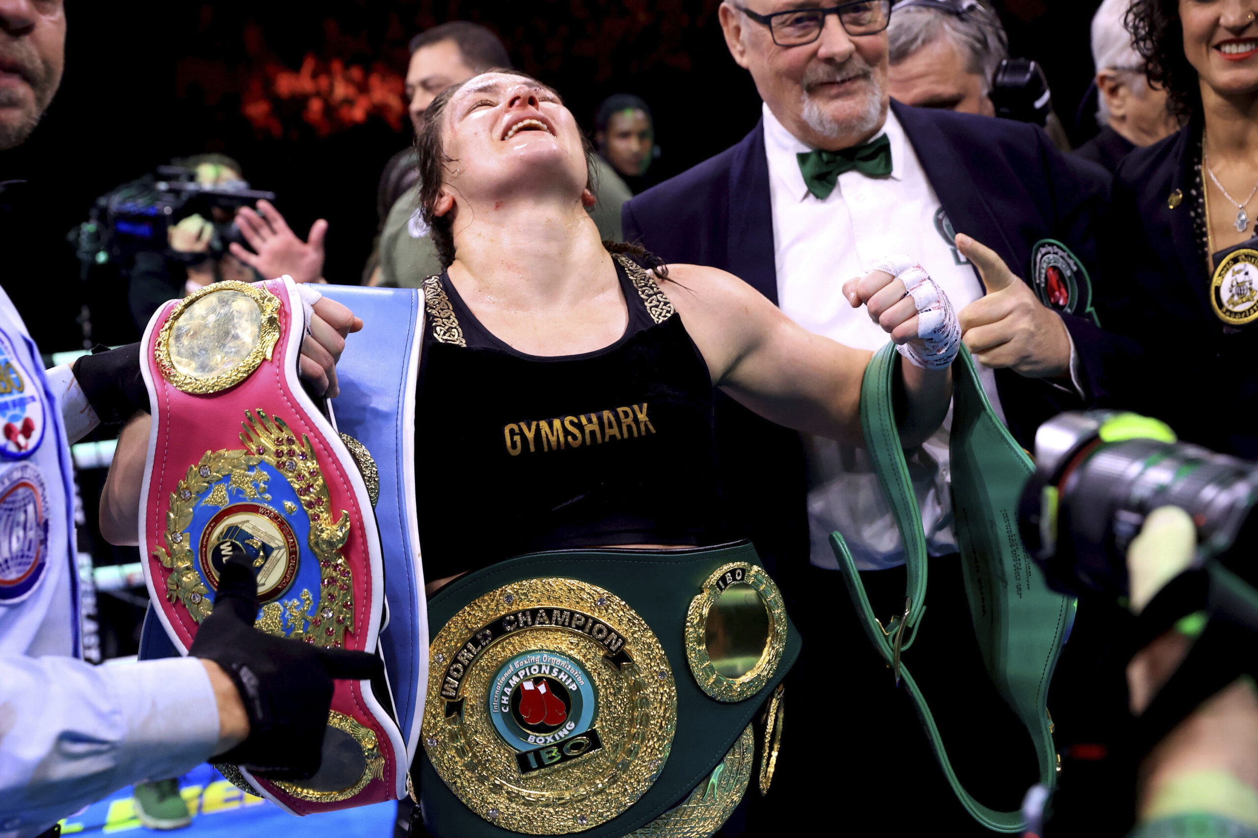 Katie Taylor Makes History as Two-Weight Undisputed Champion - Verve times