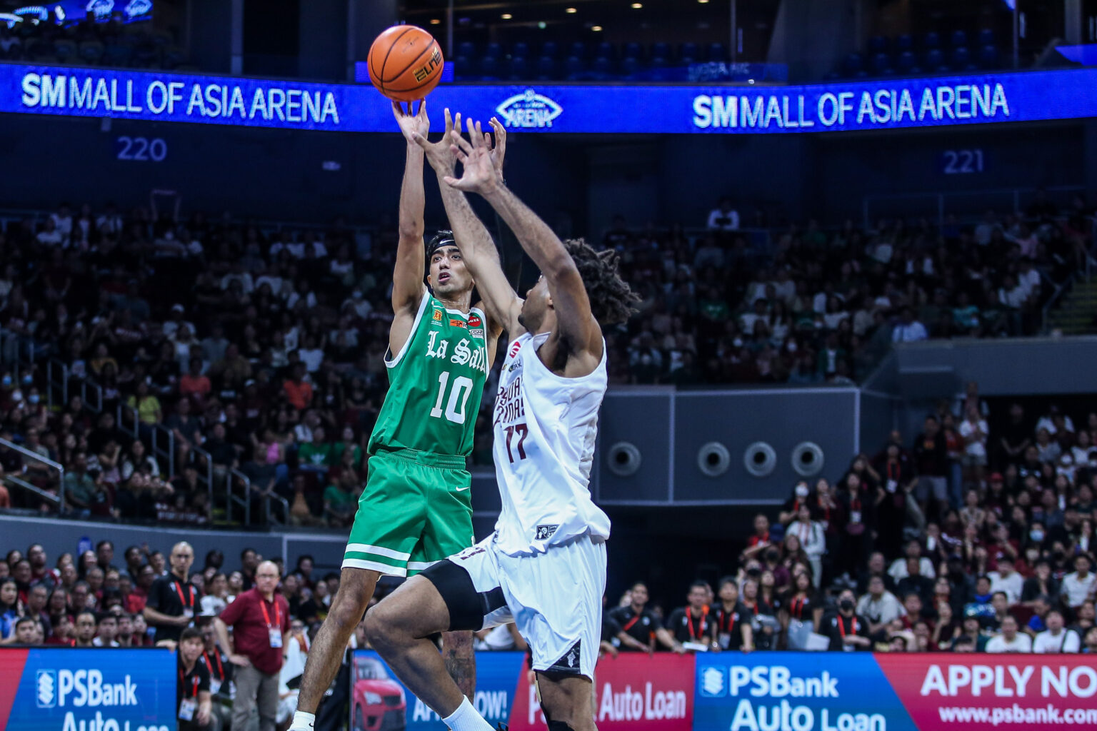 UAAP: Kevin Quiambao Takes Over Late, Pushes La Salle Past UP ...