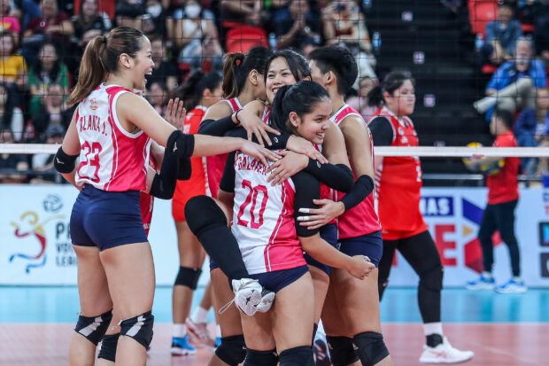 Creamline Cool Smashers stay undefeated after outlasting Petro Gazz Angels in the PVL
