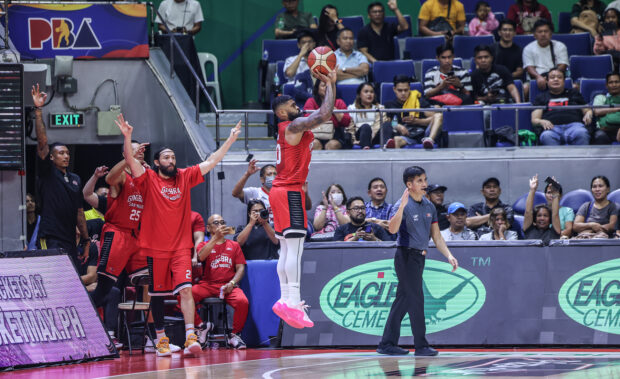 Maverick Ahanmisi in his Ginebra debut in the PBA Commissioner's Cup