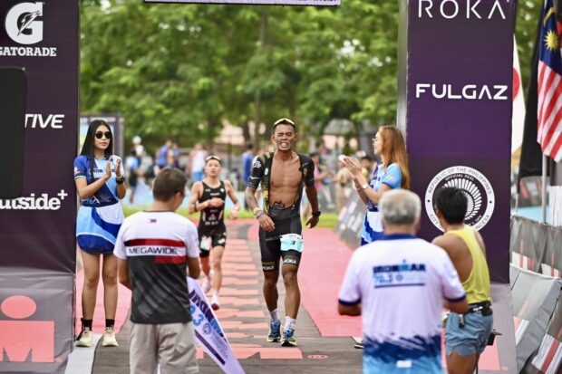 Satar Salem wins 2023 Ironman 70.3 Puerto Princesa.
