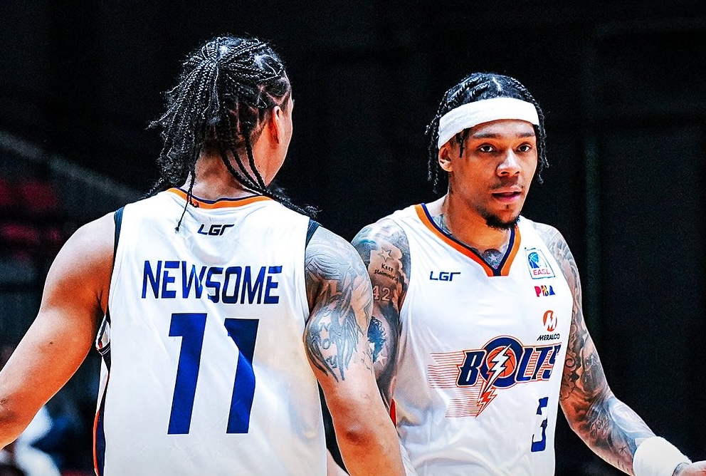 FILE–Meralco Bolts in the EASL competition.
