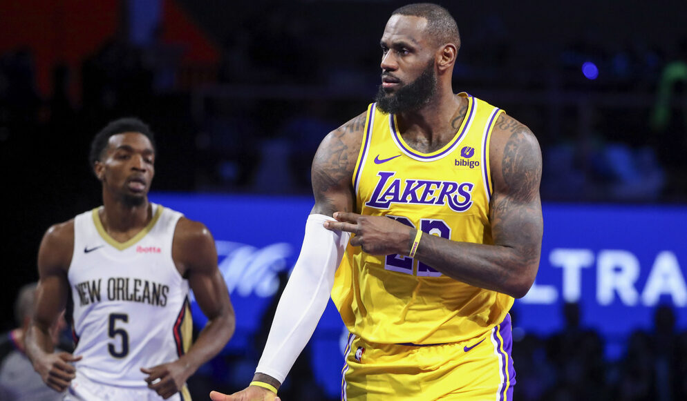 LeBron Scores 30, Lakers Rout Pelicans To Reach NBA In-Season Final ...