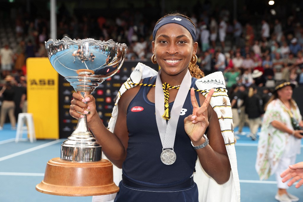 Coco Gauff rallies past Elina Svitolina in Auckland Classic final