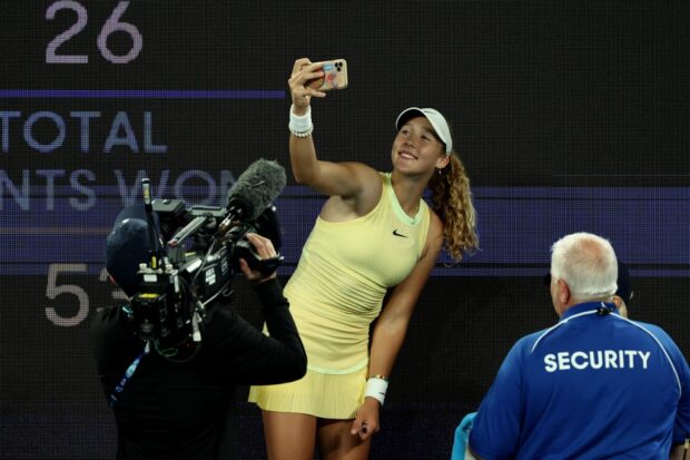 Mirra Andreeva Australian Open 2024