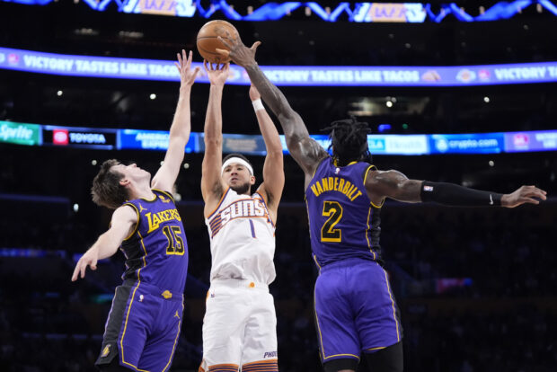 NBA: Suns Lakers Devin Booker Austin Reaves