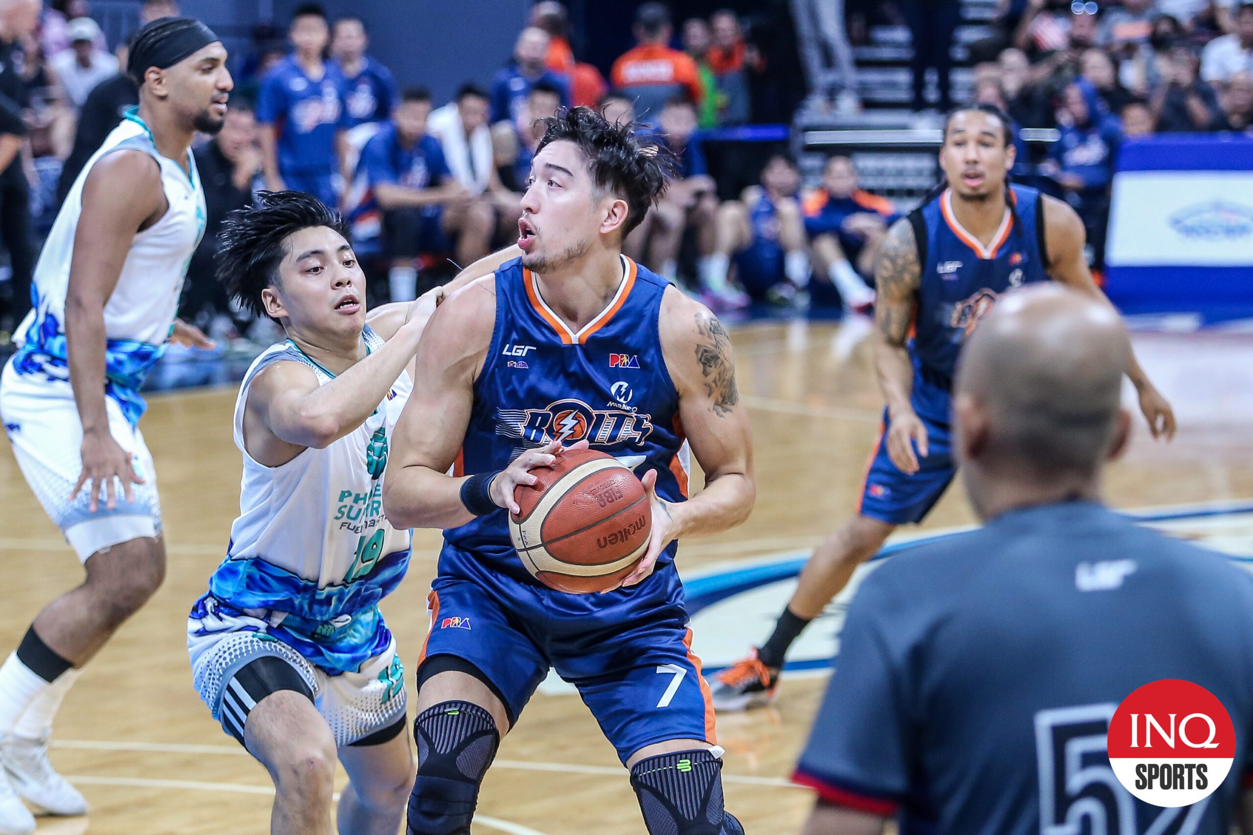 Cliff Hodge Meralco Bolts PBA Commissioner's Cup quarterfinals