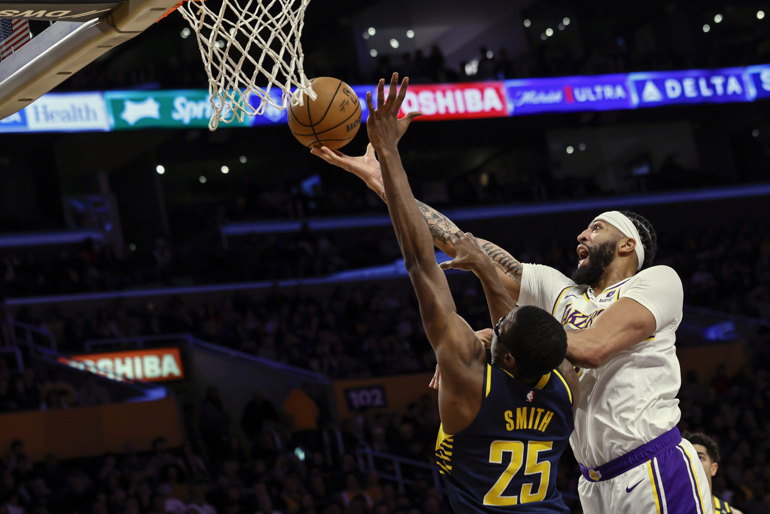 Anthony Davis Lakers beat Pacers NBA