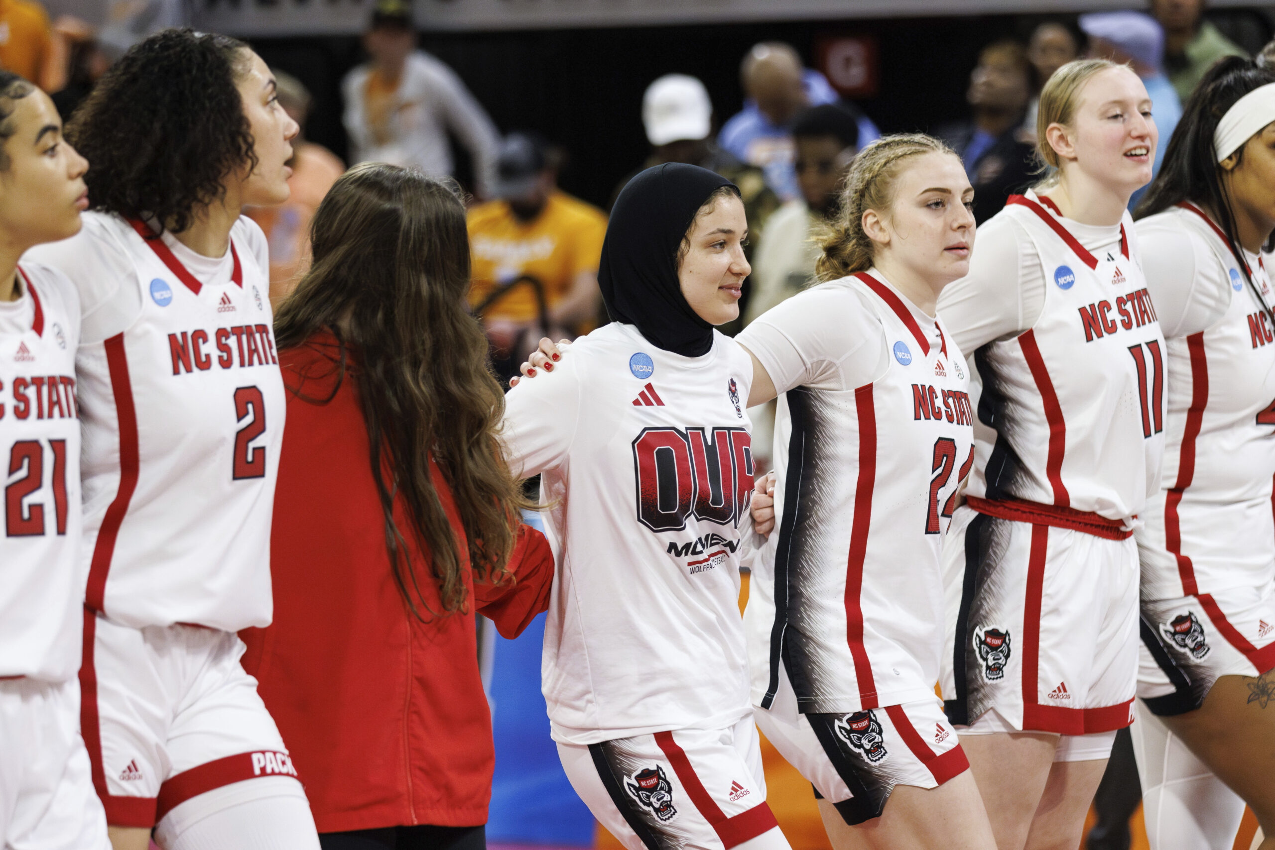 Hijab de basquete estadual da NCAA Tennessee NC