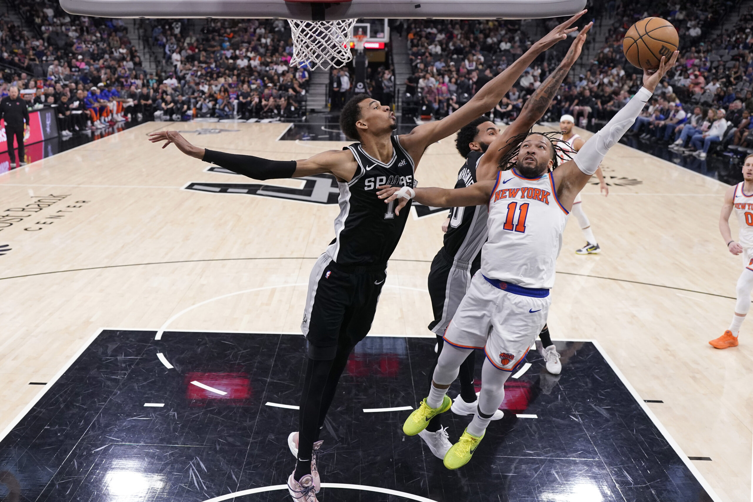 New York Knicks NBA Jalen Brunson San Antonio Spurs Victor Wembanyama NBA