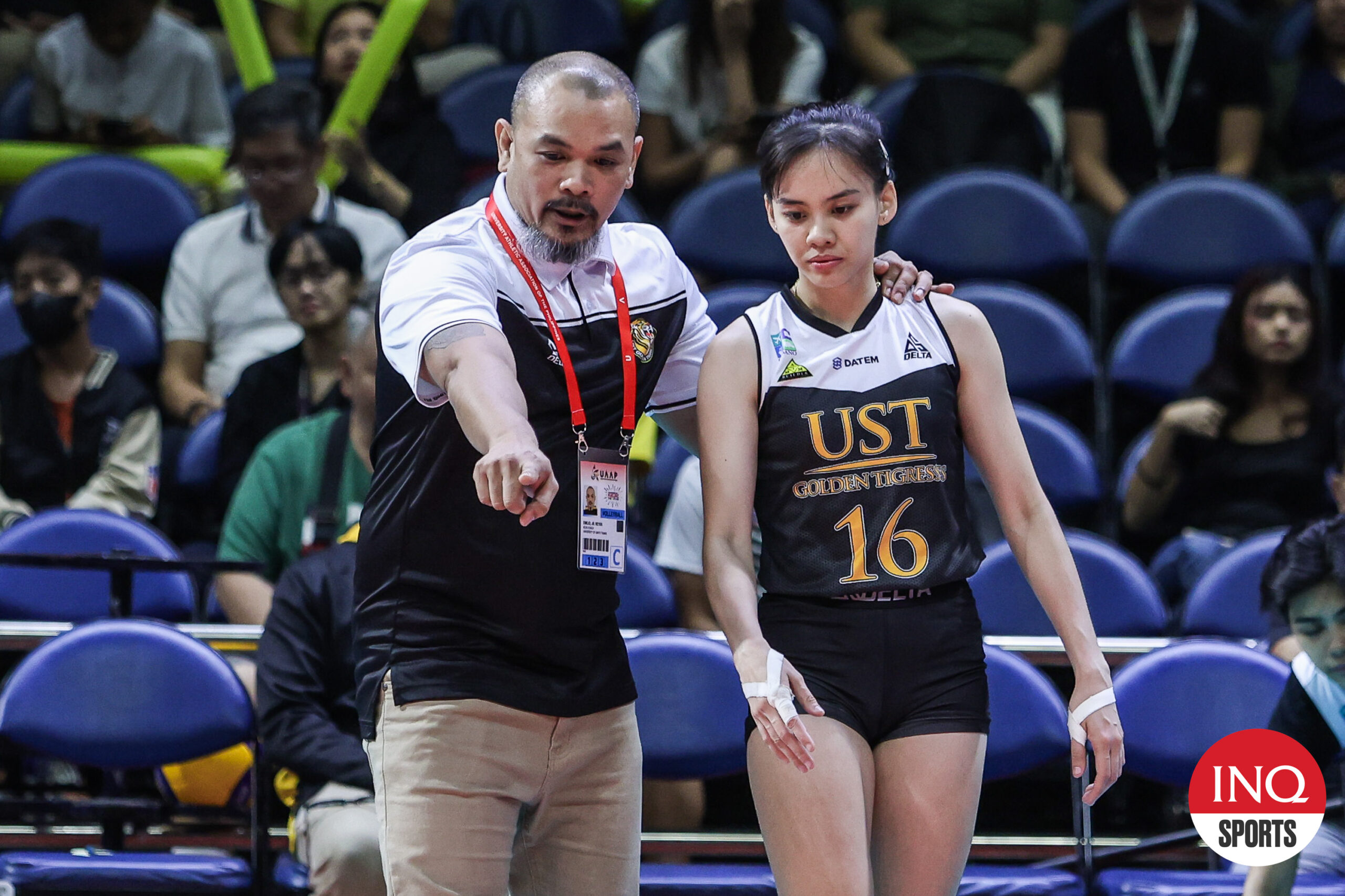 UST Tigresses coach KungFu Reyes Cassie Carballo UAAP
