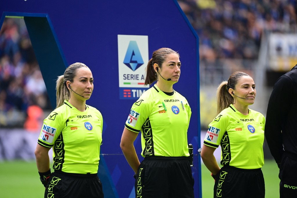 Serie A match All-female referee