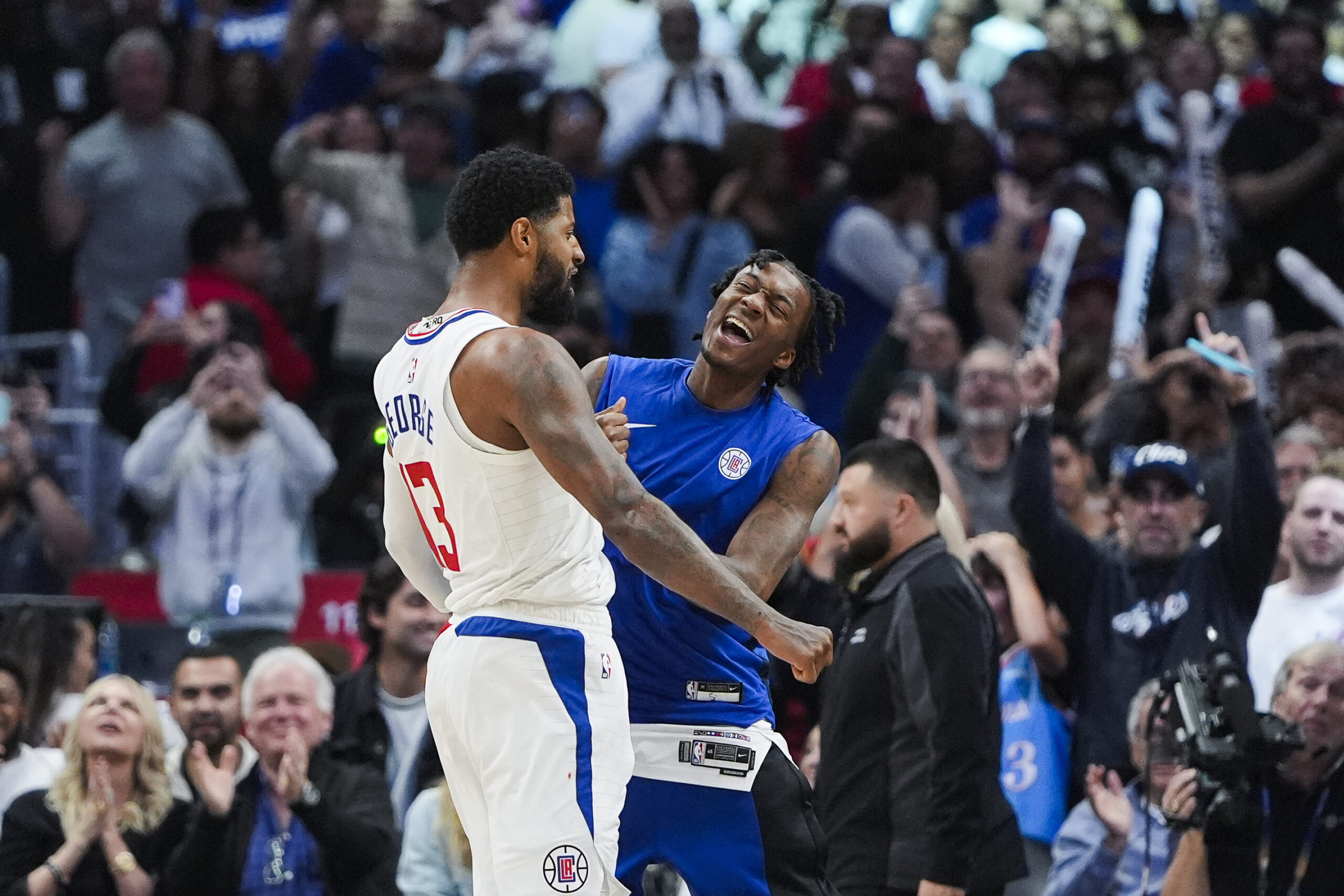 Paul George Clippers beat Cavaliers NBA