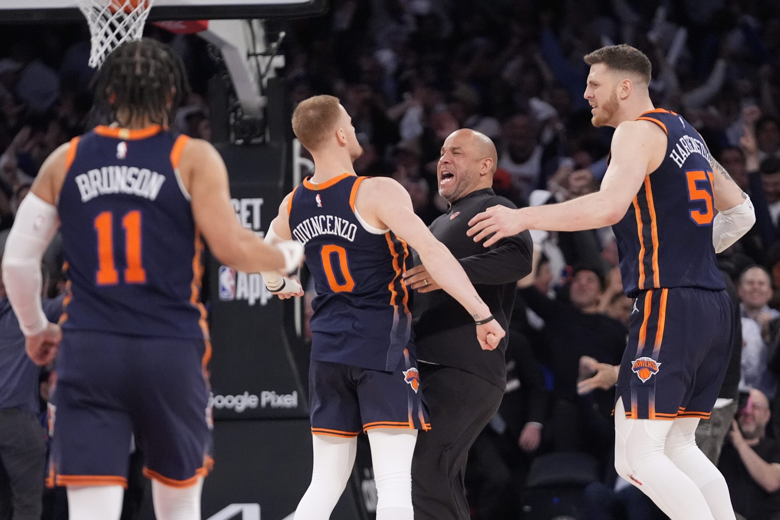 Donte Divincenzo Knicks beat Cavaliers Game 2 NBA playoffs
