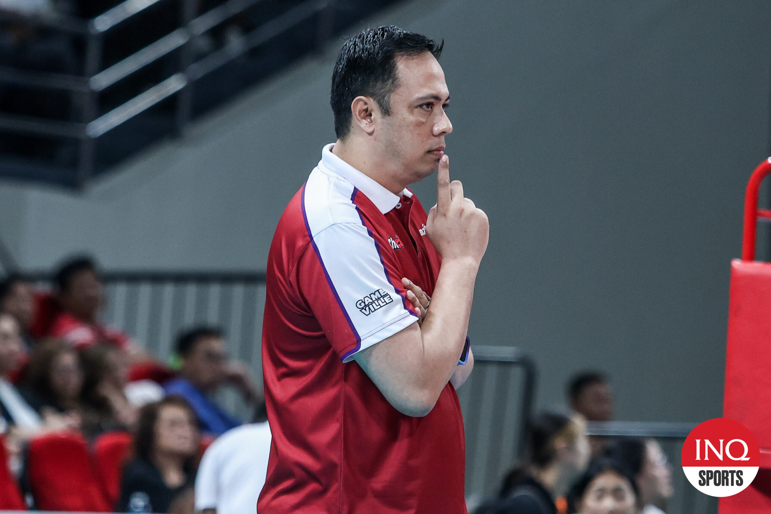 Choco Mucho coach Dante Alinsunurin